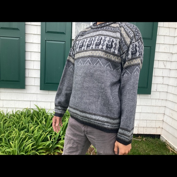 100% Alpaca Wool Sweater - Picture 1 of 2
